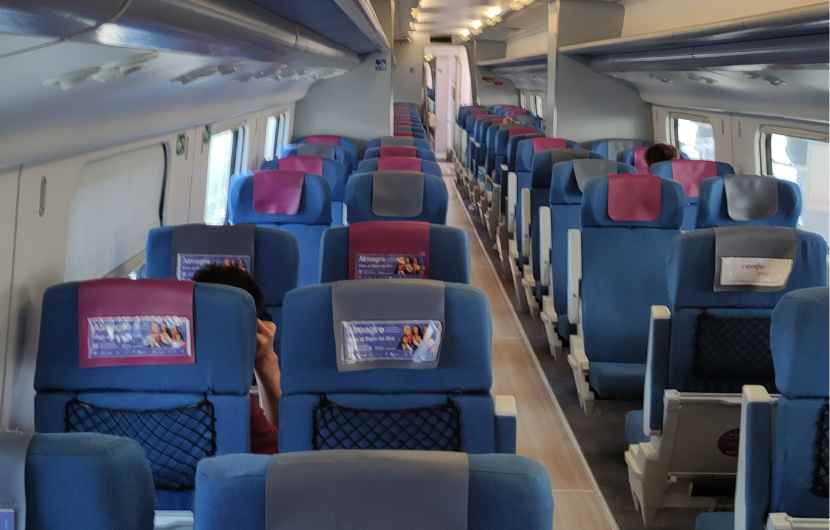 Avanti Train Seating