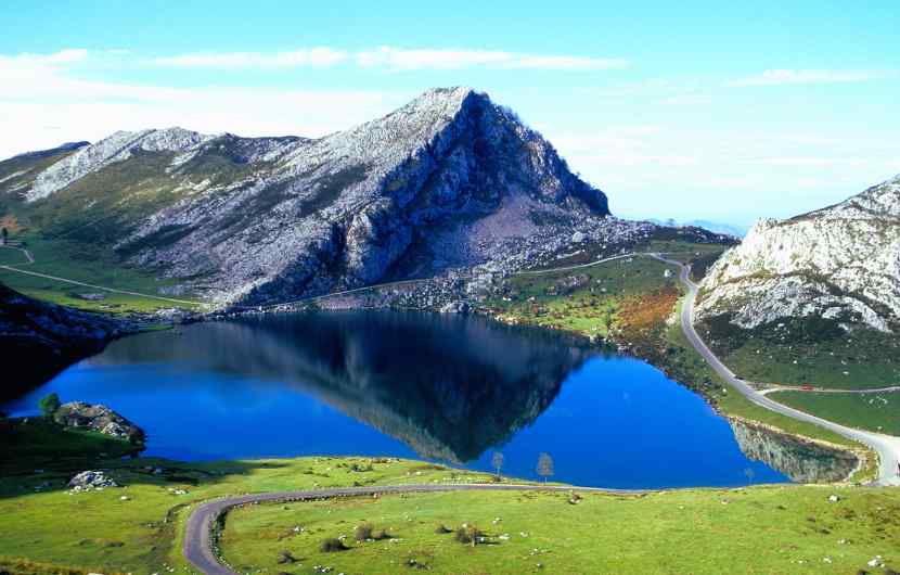 Lake Enol Cangas de Onis
